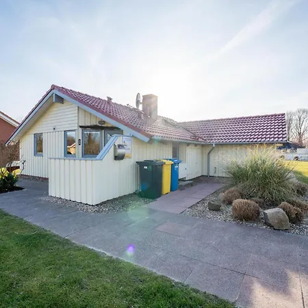 Kinderfreundliches 5 Personen Wellnessferienhaus Treibholz Mit Zwei Duschen Und Toiletten, Sauna, Whirlpool, Kaminofen, Wintergarten Und Kanu In Prázdninový dům *