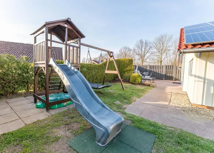 Kinderfreundliches 5 Personen Wellnessferienhaus Treibholz Mit Zwei Duschen Und Toiletten, Sauna, Whirlpool, Kaminofen, Wintergarten Und Kanu In * Otterndorf