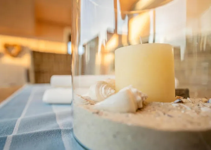 Σπίτι διακοπών Kinderfreundliches 5 Personen Wellnessferienhaus Treibholz Mit Zwei Duschen Und Toiletten, Sauna, Whirlpool, Kaminofen, Wintergarten Und Kanu In